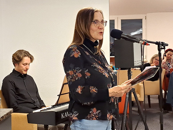 Lesung und Musik mit Tina Willms und Lukas Willms