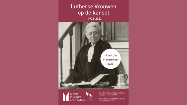 Pfarrerin Haumersen auf dem Ausstellungsposter, Luther Museum Amsterdam, 2022